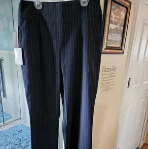GOOD AMERICAN DRESS PANTS